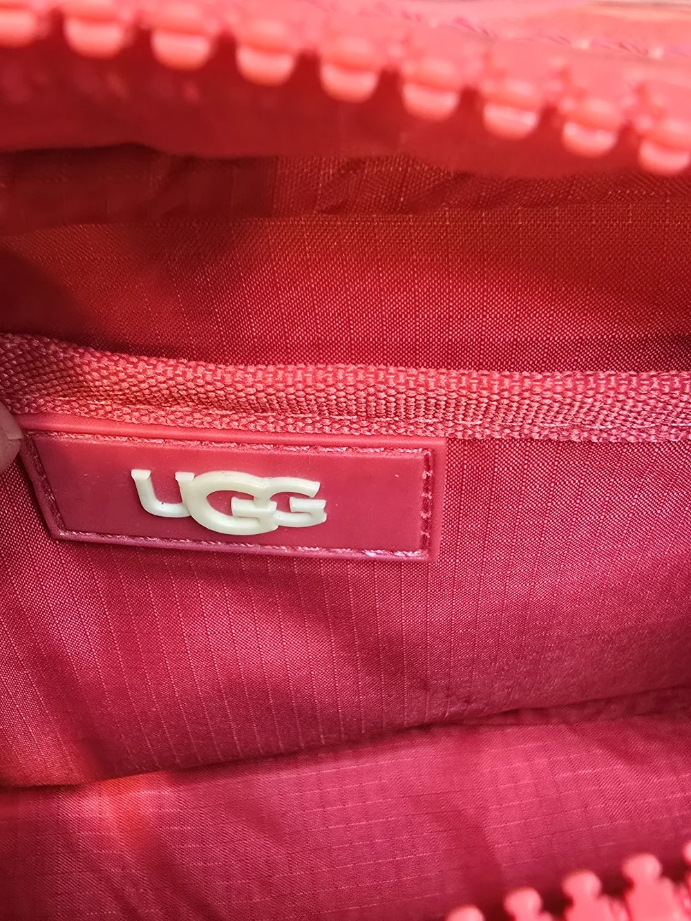 UGG Janey Clear And Plush Crossbody Bag - Picture 10 of 10